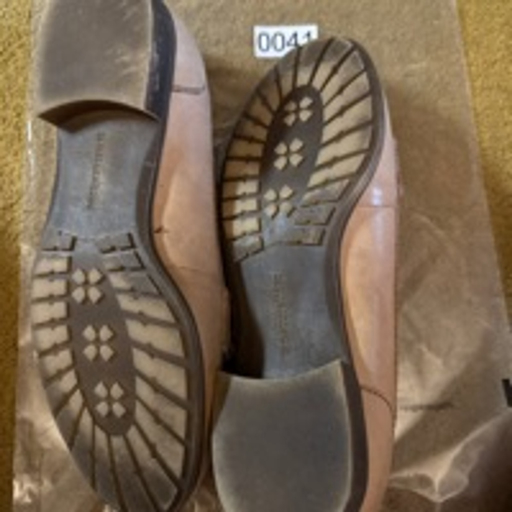 Women's Naturalizer Tan Leather Loafers Size 8.5W item 0041 - Picture 2 of 4